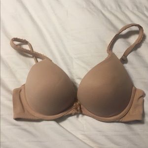 Victoria secret push up bra size 32C